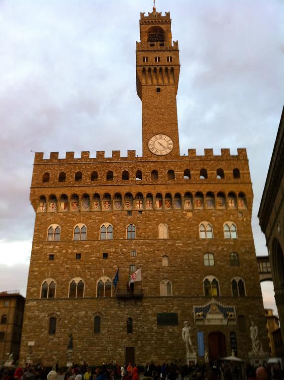 Torrigiani Apartment Florence Bilik gambar